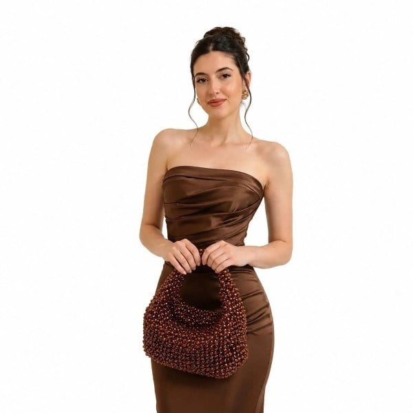 Velora Browna