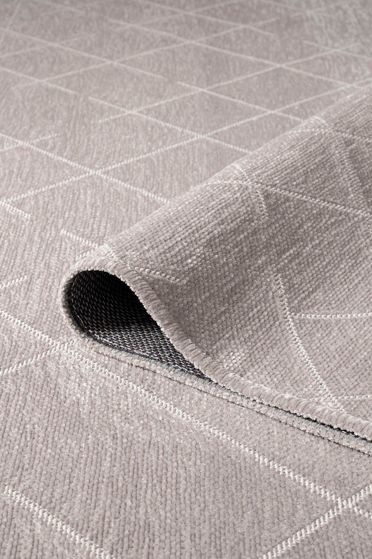 Malta MLT01G Gri Dekoratif Şönil Kilim Geometrik Desen Yıkanabilir Yumuşak Kaymaz Taban Halı Yolluk