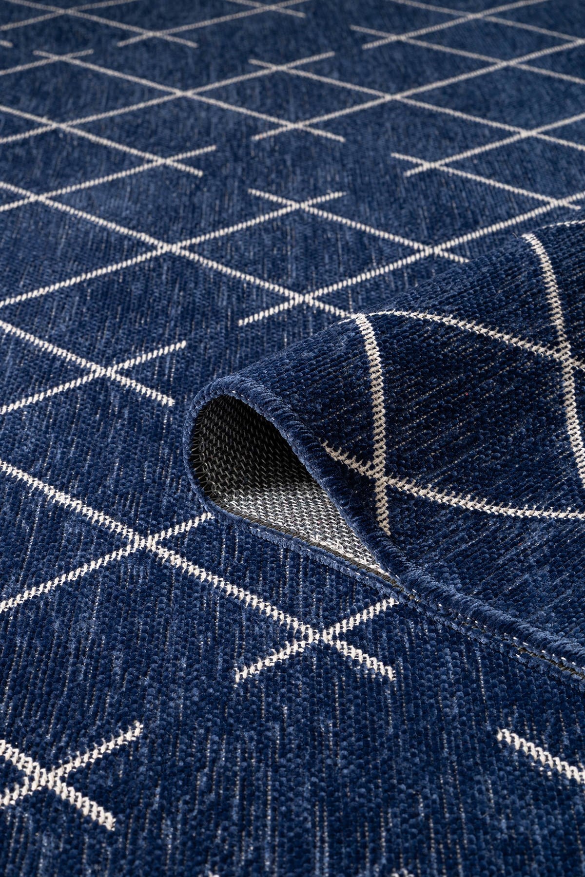 Malta MLT01N Lacivert Dekoratif Şönil Kilim Geometrik Desen Yıkanabilir Yumuşak Kaymaz Taban Halı
