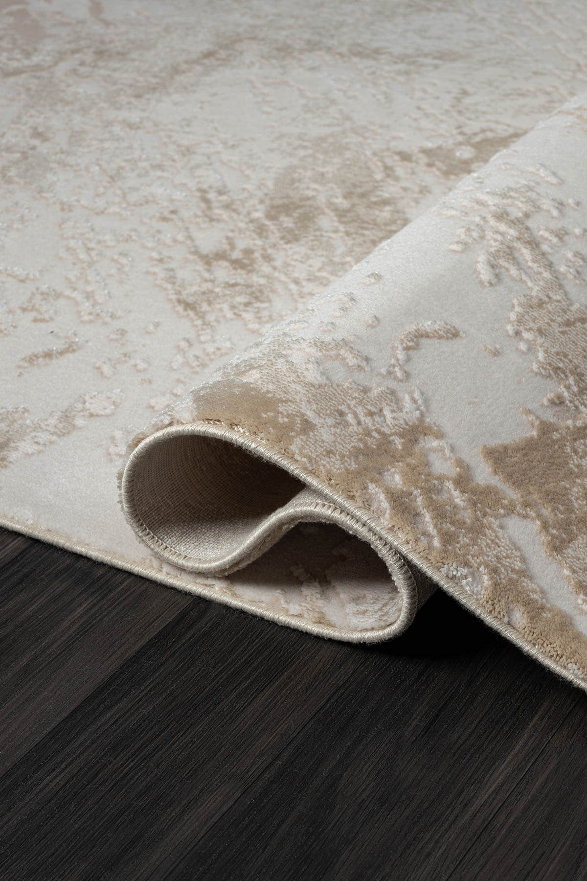 Ottowa OT008B Krem Halı Klasik Desenli Tozu Az Akrilik Pamuk Taban