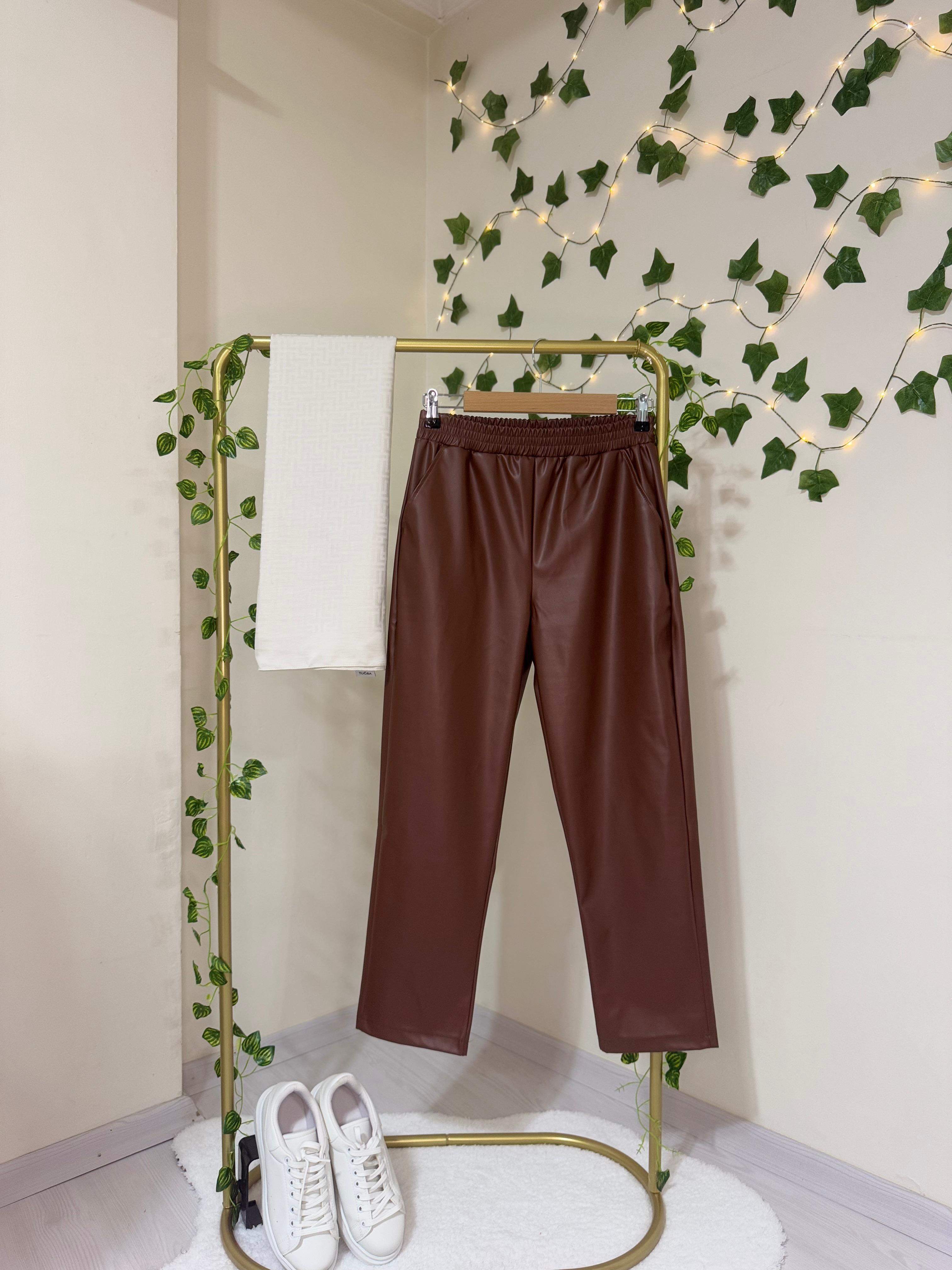 Beli Lastikli Deri Pantolon Taba