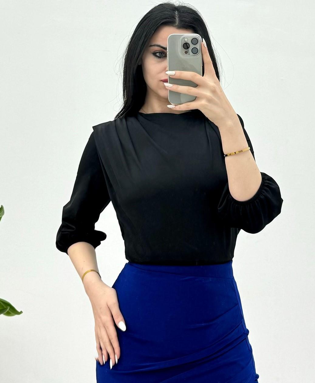 İçi Tulumlu Omuzdan Büzgülü Vatkalı Sendy Bluz