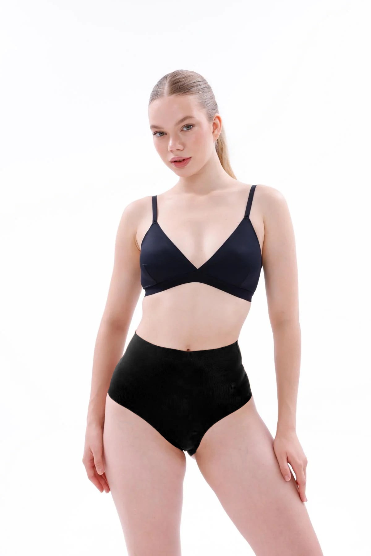 MI2704001-SİYAH MI EMAY 2704 Lazer Kesim Hayalet Külot-Külot - Slip