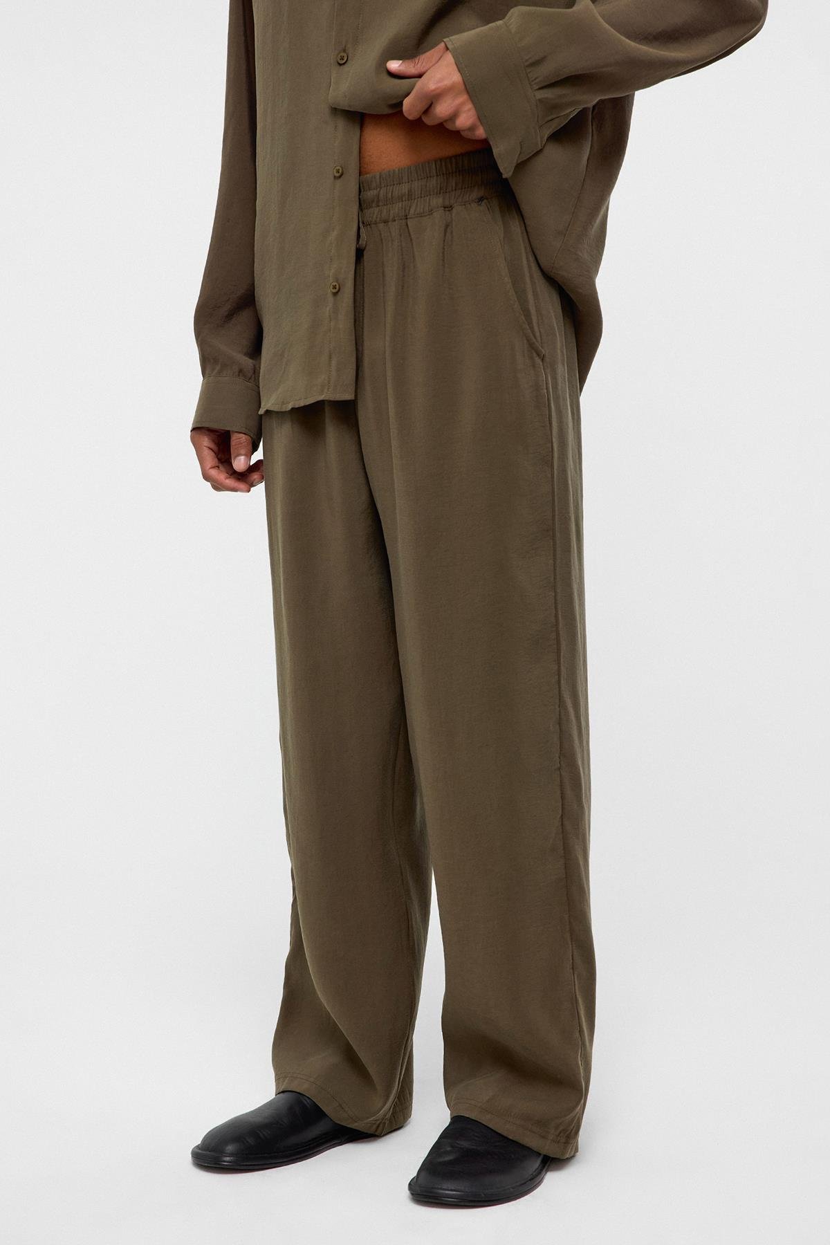 Baggy Fit Modal Kumaş Pantolon Haki