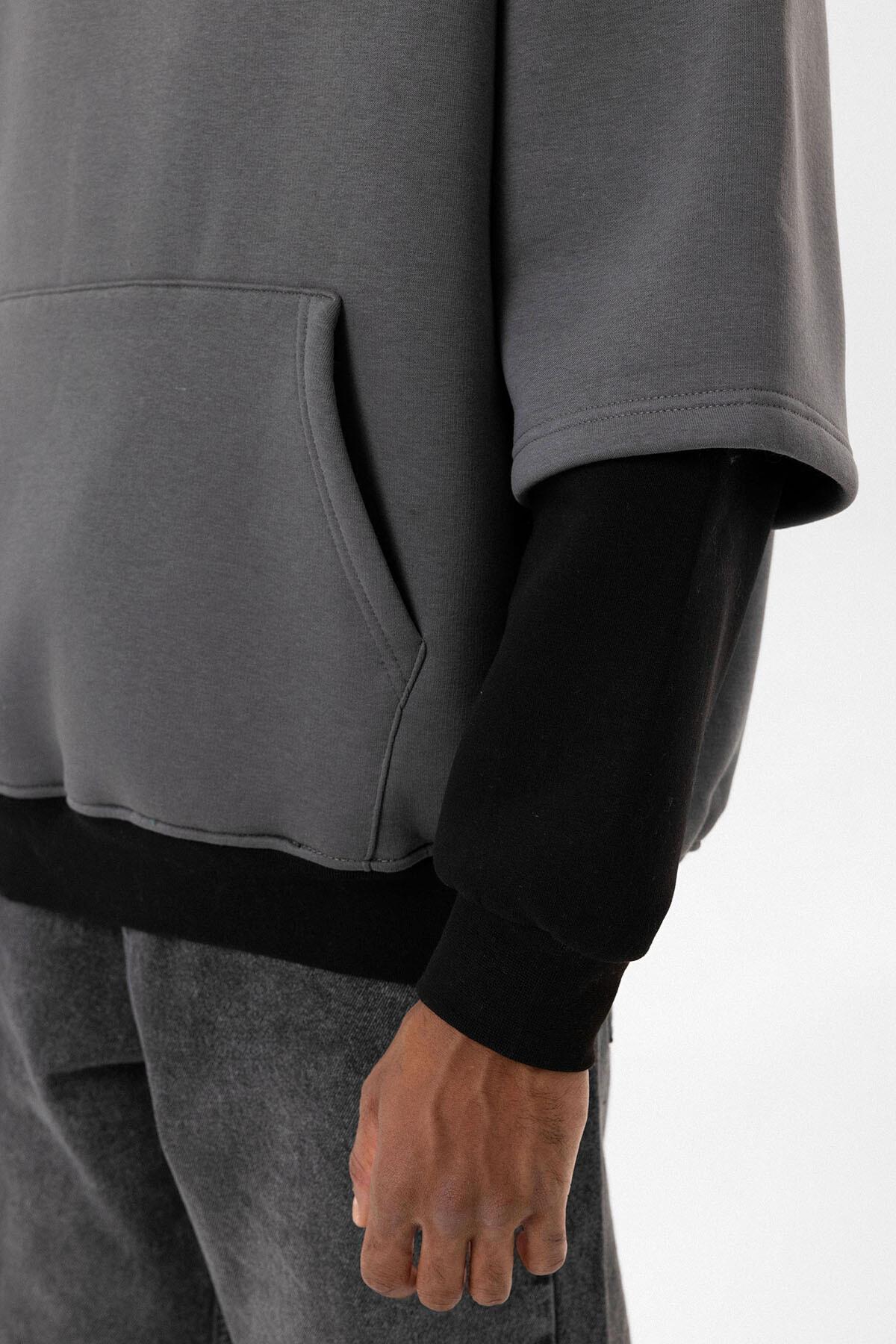 Baskılı Çift Kol Detaylı Oversize Sweatshirt Füme