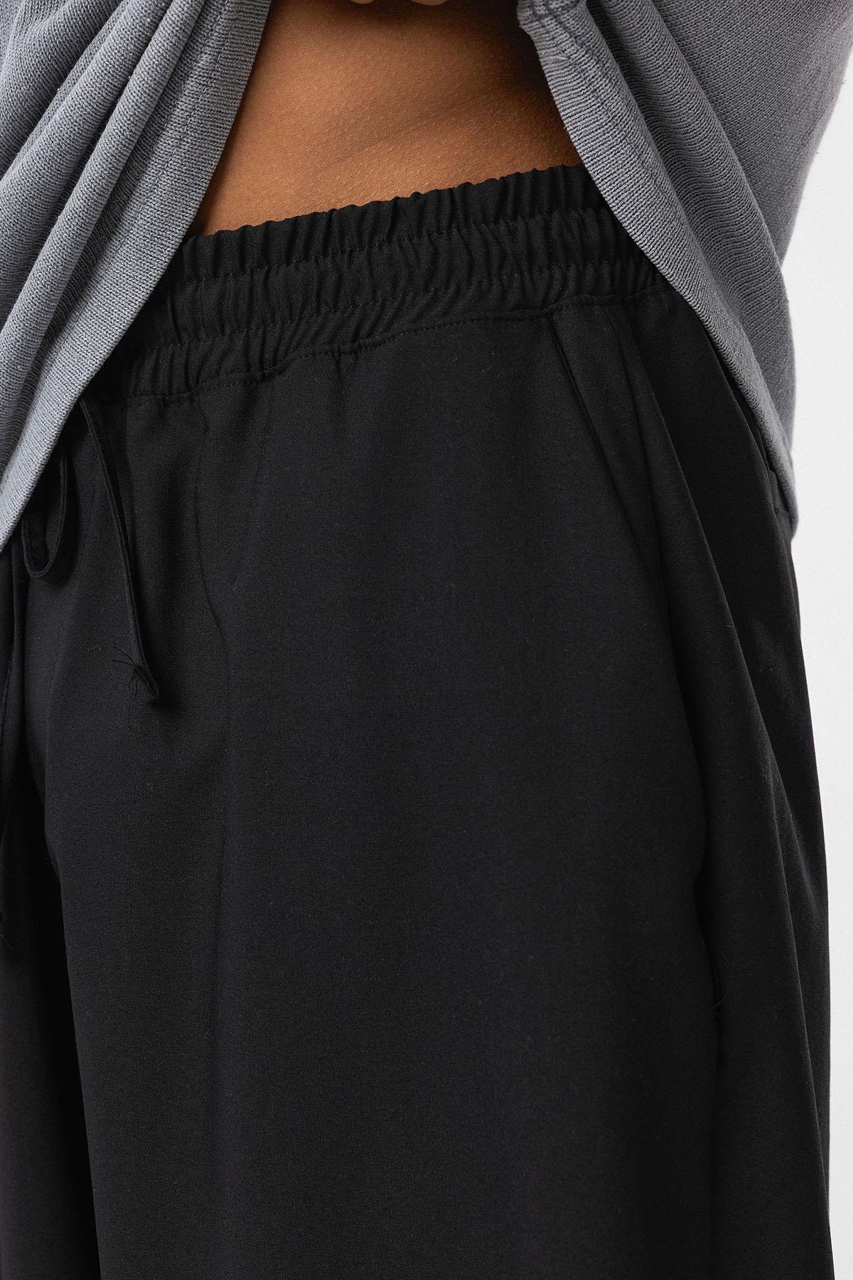 Bel Lastikli Baggy Pantolon Siyah