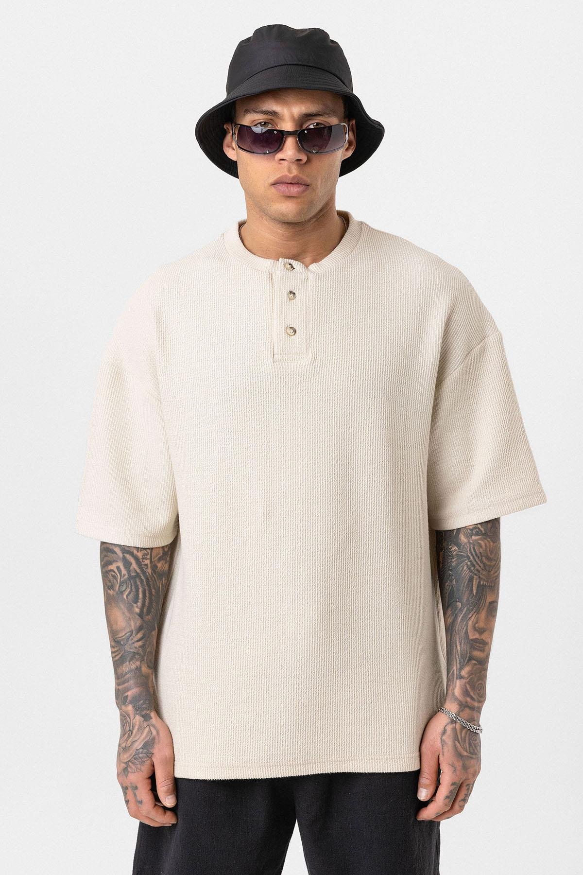 Düğmeli Yaka Oversize Tişört Taş