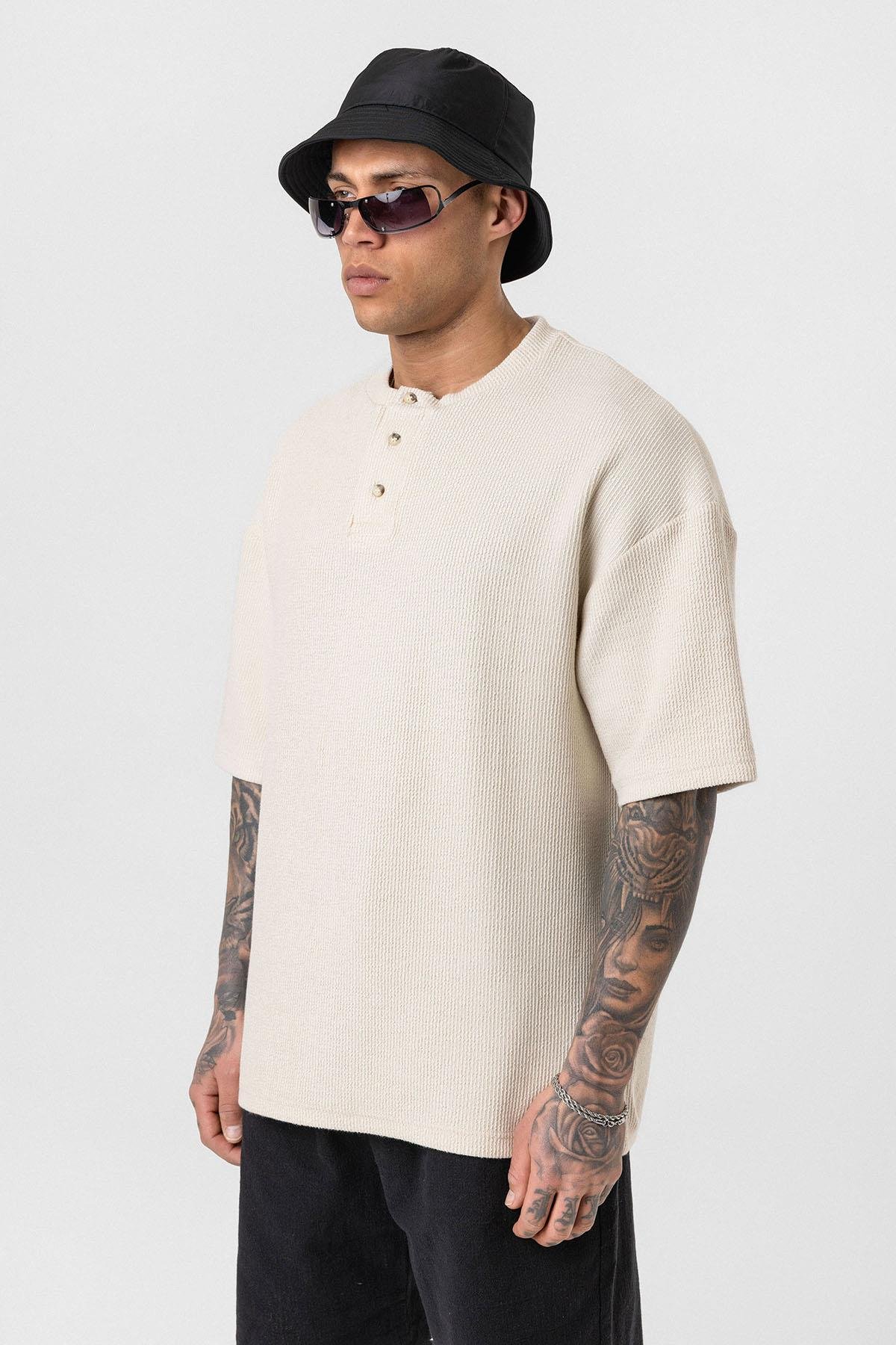 Düğmeli Yaka Oversize Tişört Taş