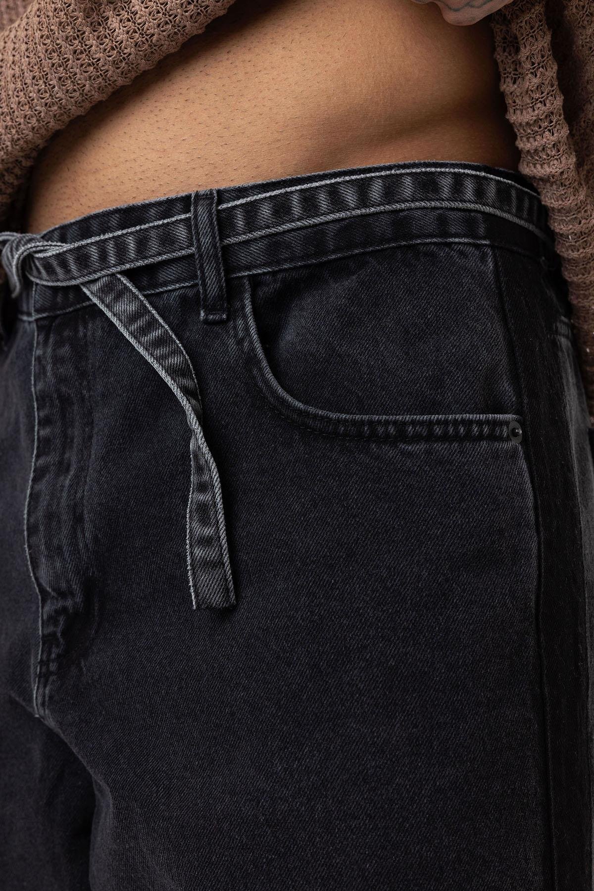 Kemer Detaylı Şeritli Baggy Jean Antrasit