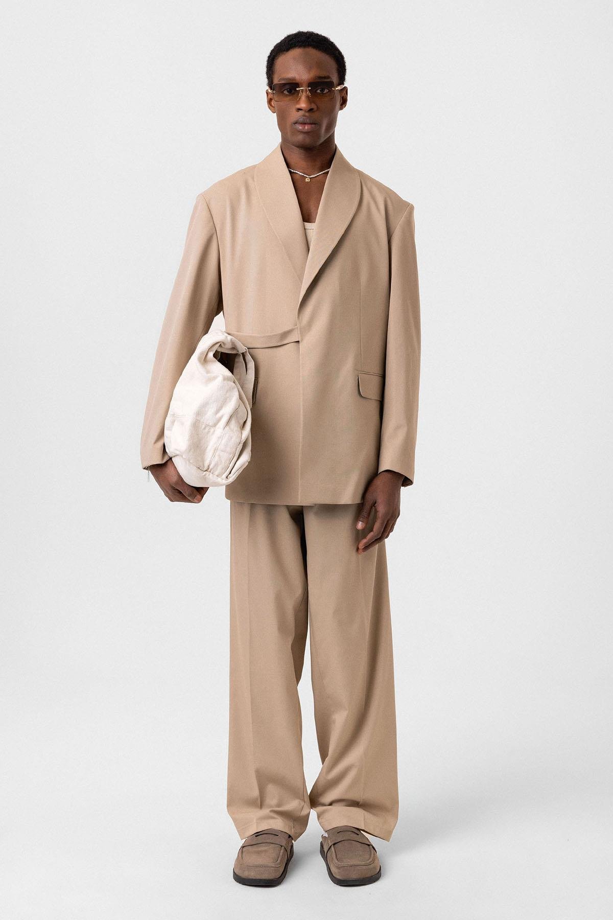 Kruvaze Kapama Oversize Takım Elbise Bej