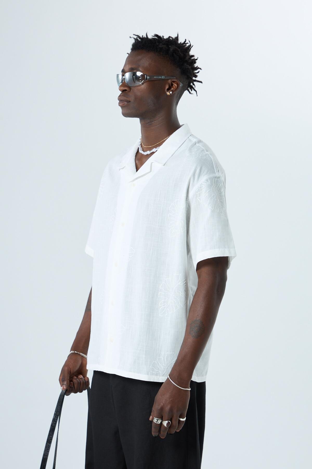 Nakış Detaylı Oversize Keten Gömlek Ekru