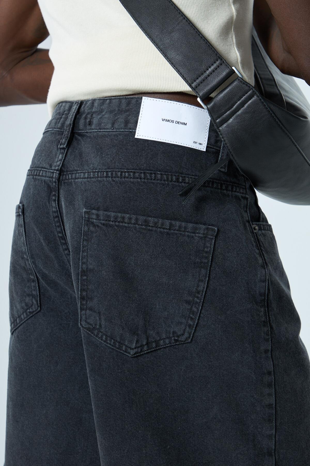 Oversize Bermuda Denim Şort Siyah