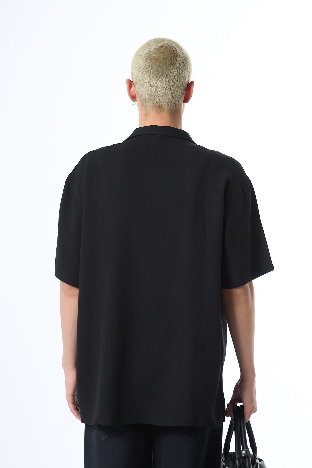 Oversize Çift Cepli Kısa Kol Keten Gömlek Siyah