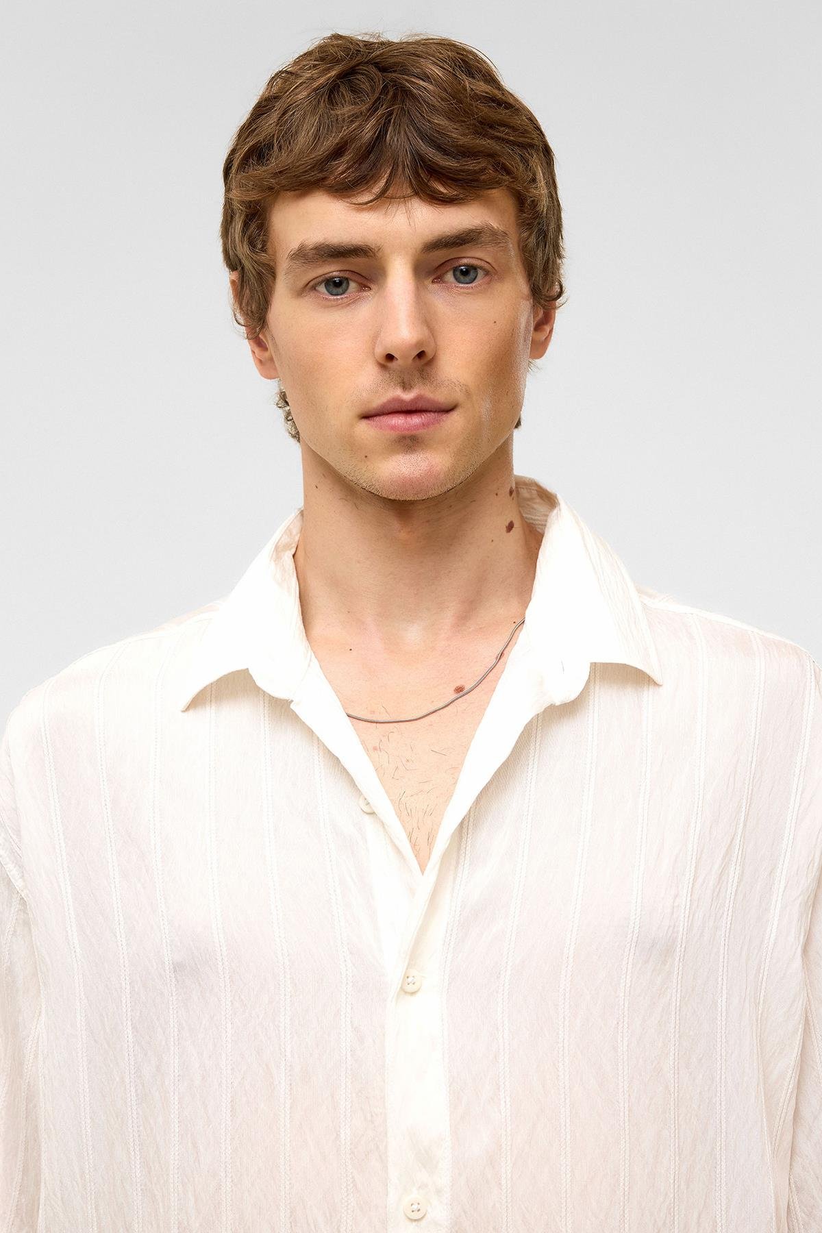 Oversize Çizgili Kısa Kollu Modal Kumaş Gömlek Beyaz