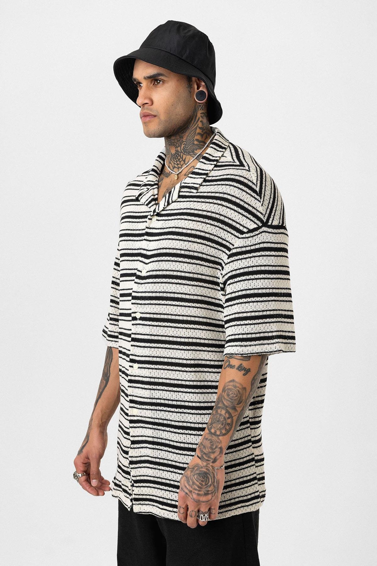 Oversize Çizgili Triko Tişört Siyah