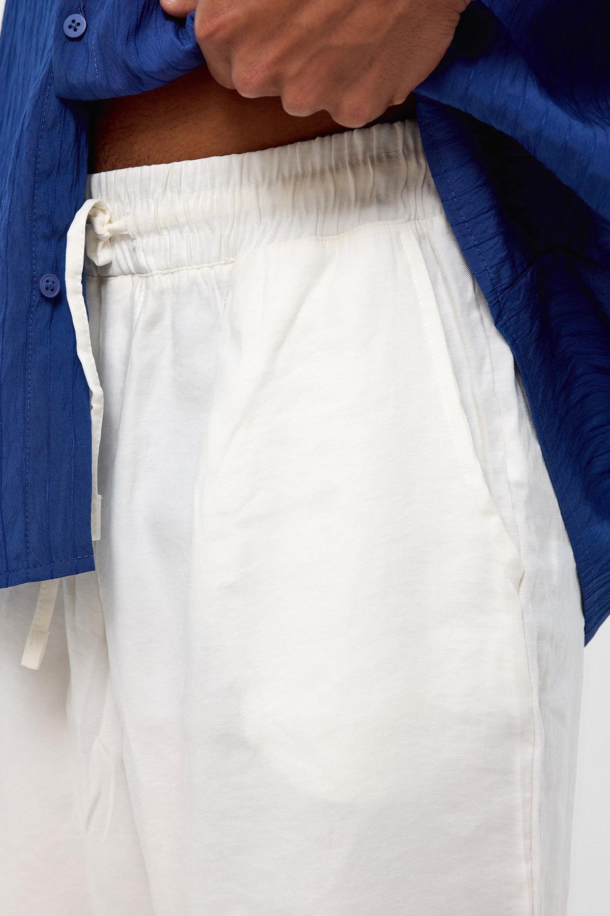 Oversize Keten Şort Beyaz