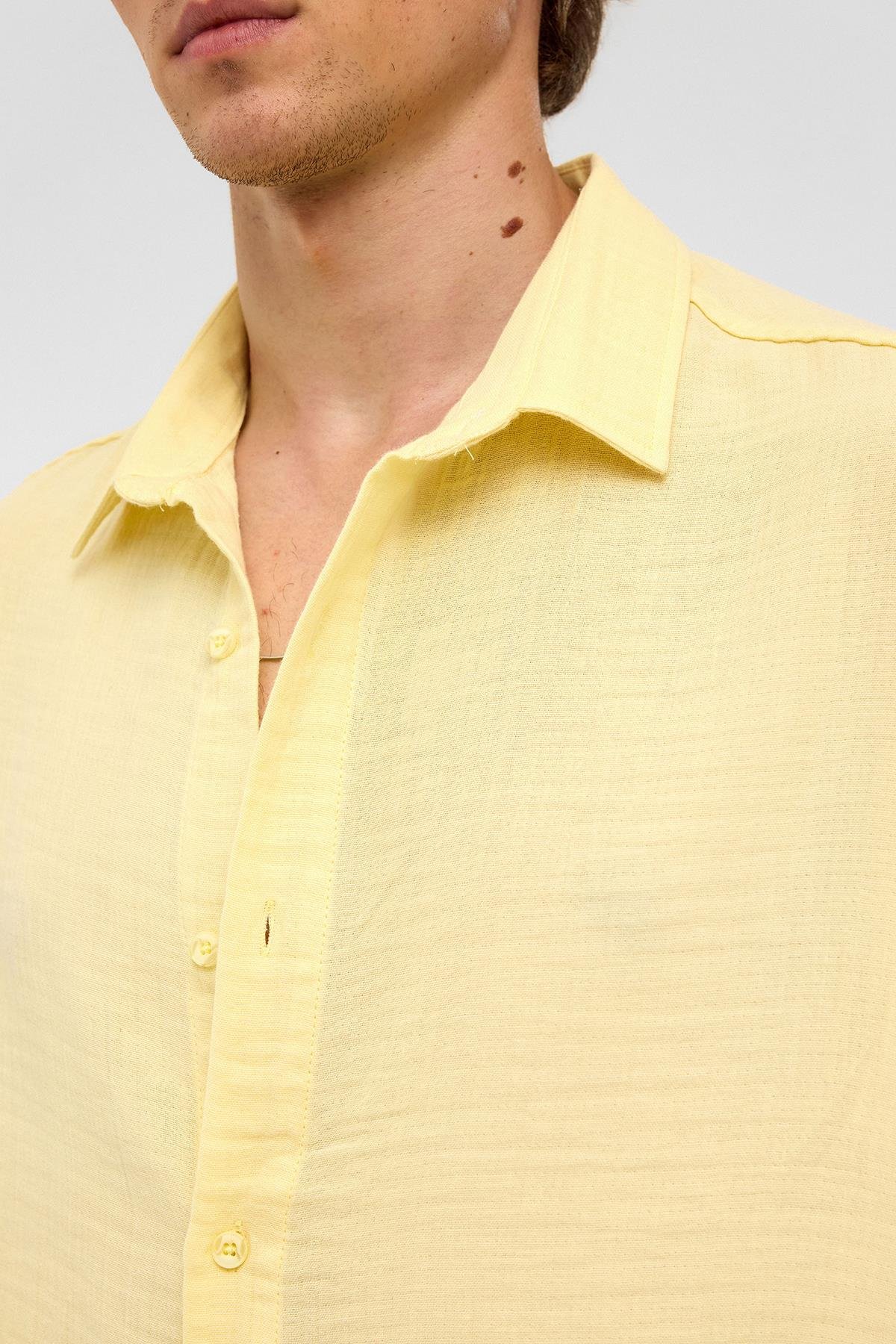 Oversize Kısa Kollıu Müslin Kumaş Gömlek Sarı