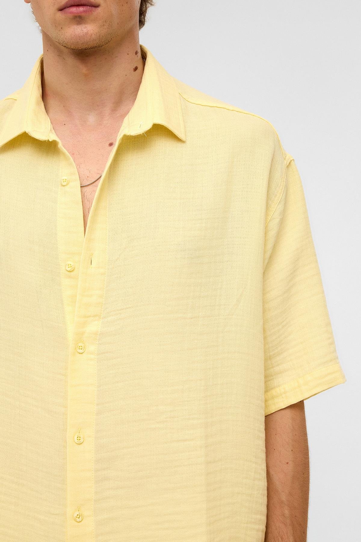 Oversize Kısa Kollıu Müslin Kumaş Gömlek Sarı