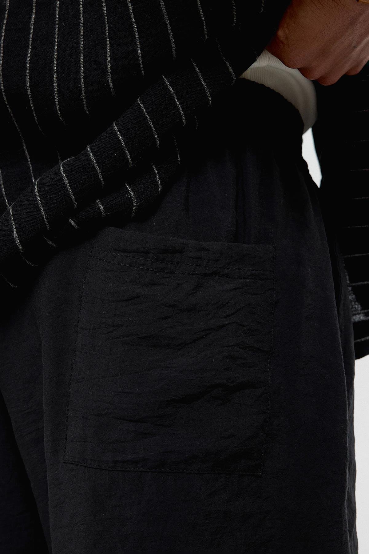 Oversize Modal Kumaş Bermuda Şort Siyah