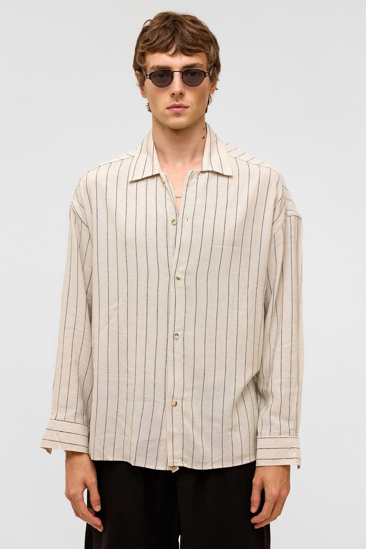 Oversize Uzun Kollu Çizgili Keten Gömlek Siyah