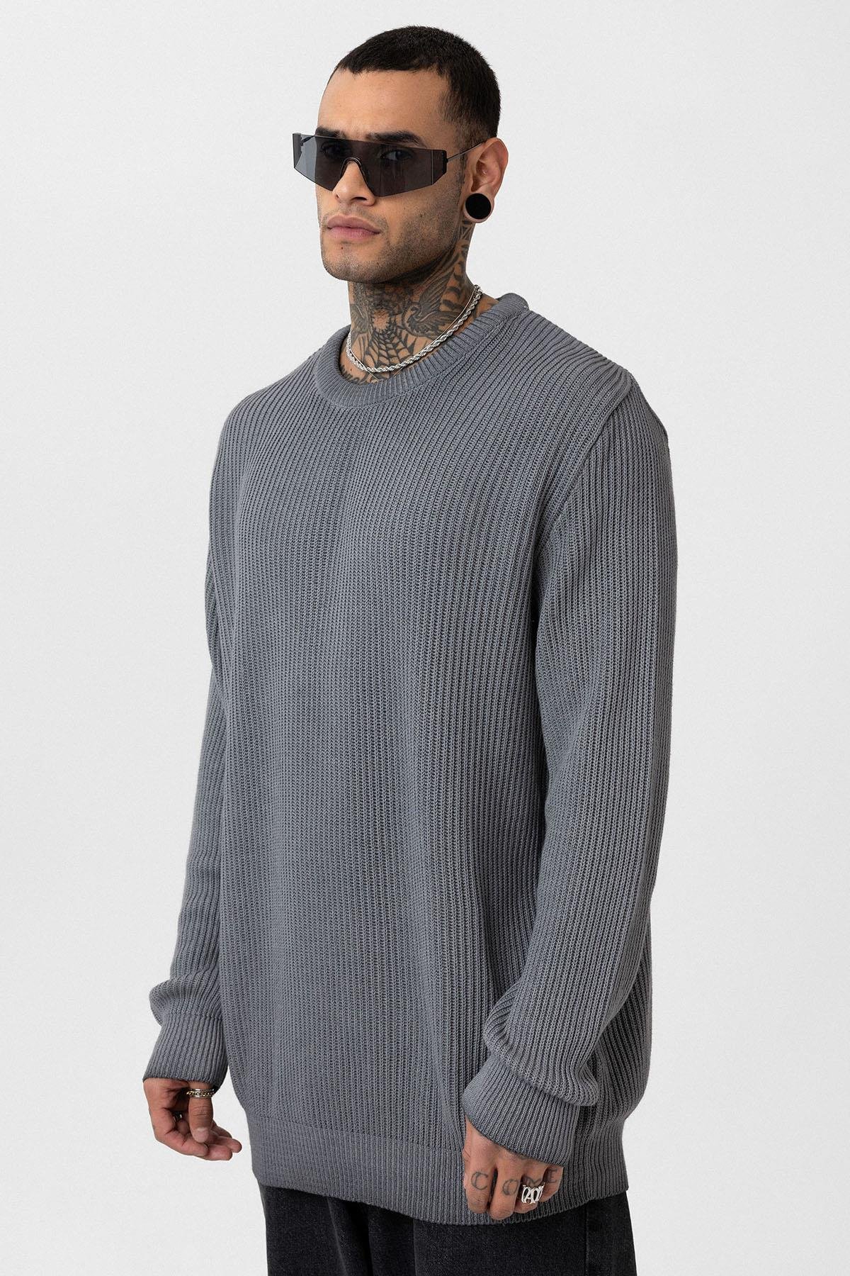 Oversize Yıkamalı Triko Kazak Gri