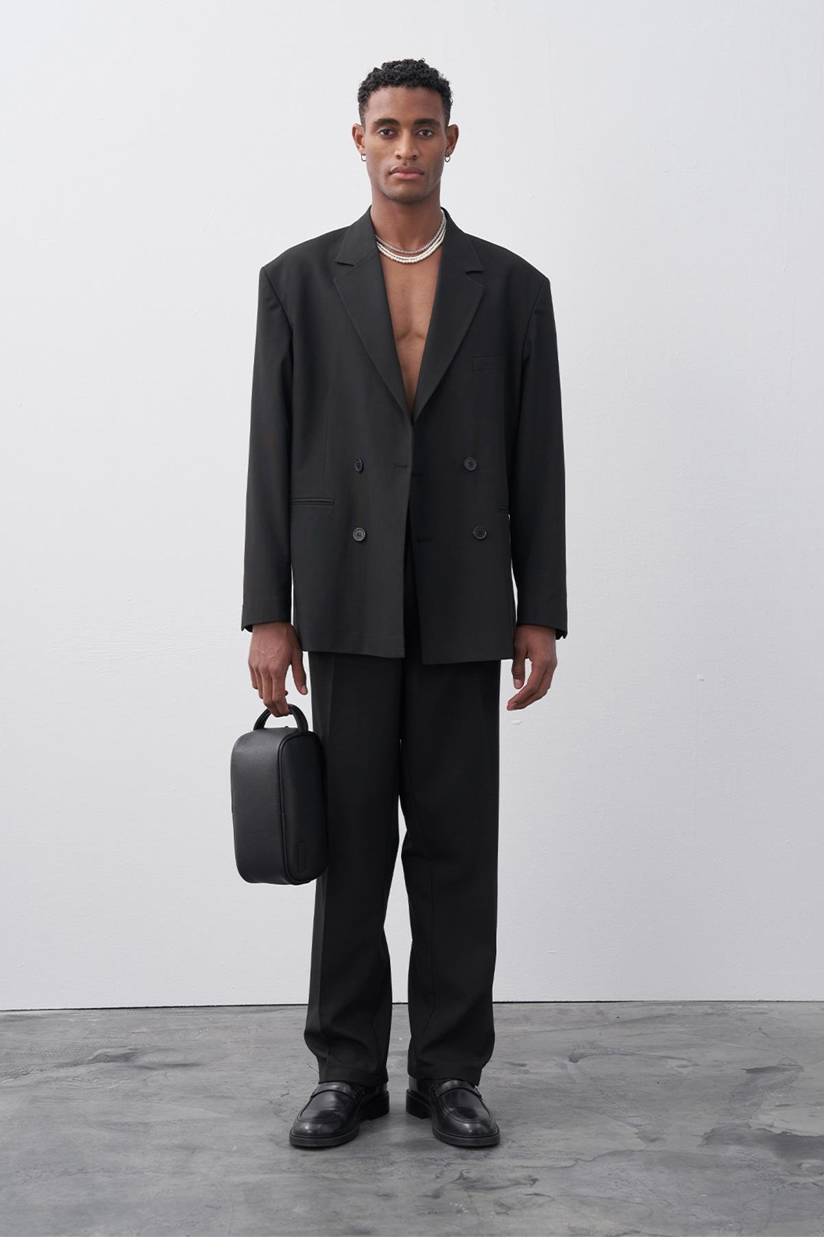 Rahat Kalıp Kruvaze Takım Elbise Siyah