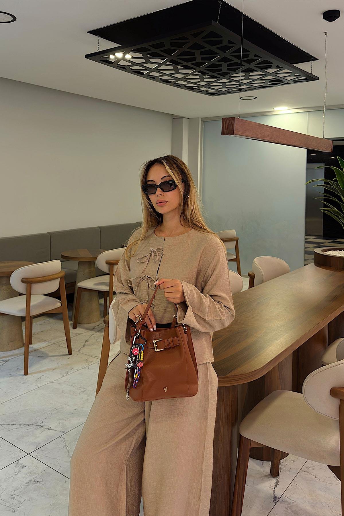 Elvira Omuz Çantası Taba