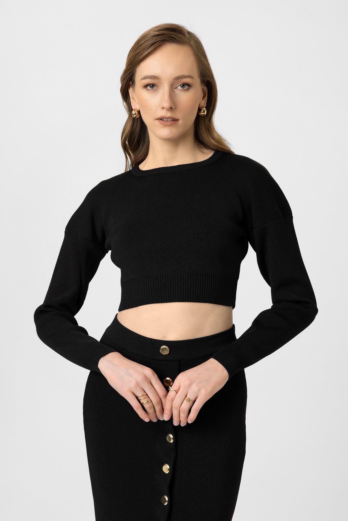 Essence Triko Crop Siyah