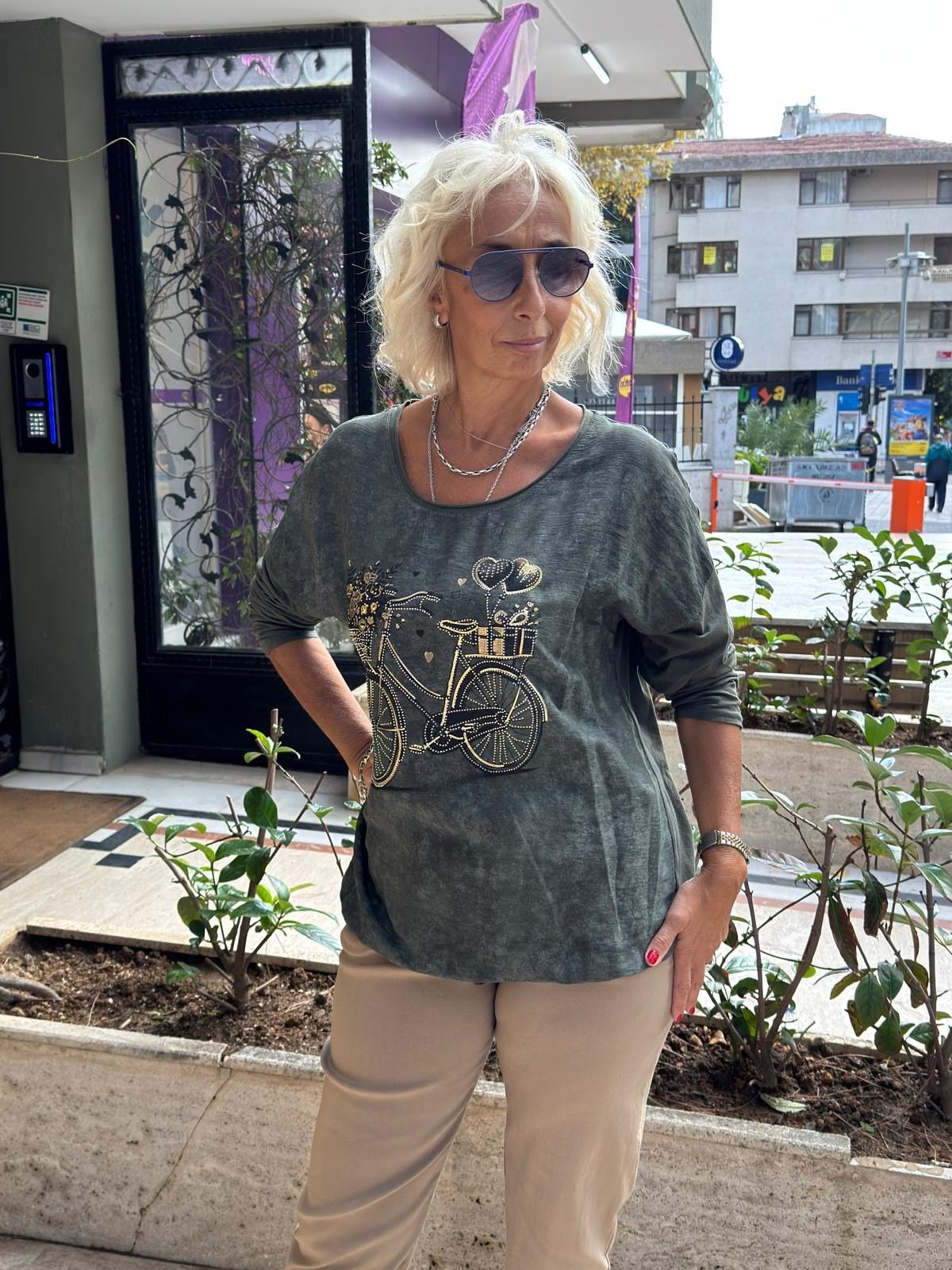 Bisiklet Baskılı Batik Kazak