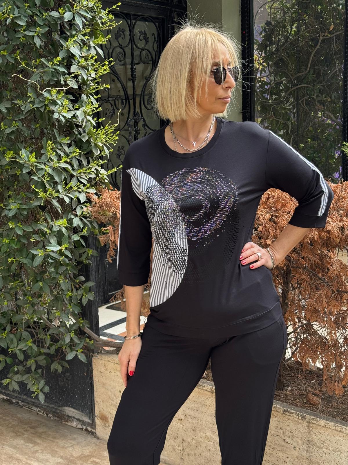 Çizgi Garnili Truvakar Kol Tshirt