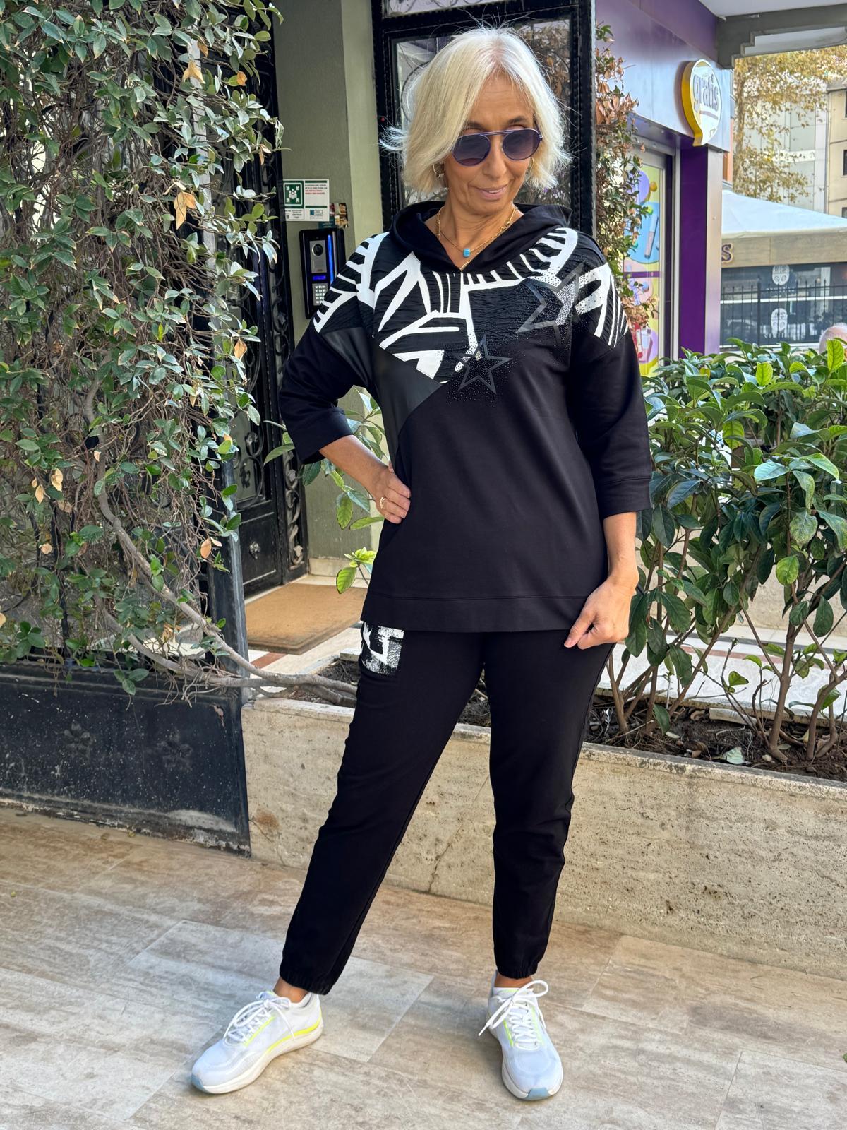 Kapşonlu Sweatshirt