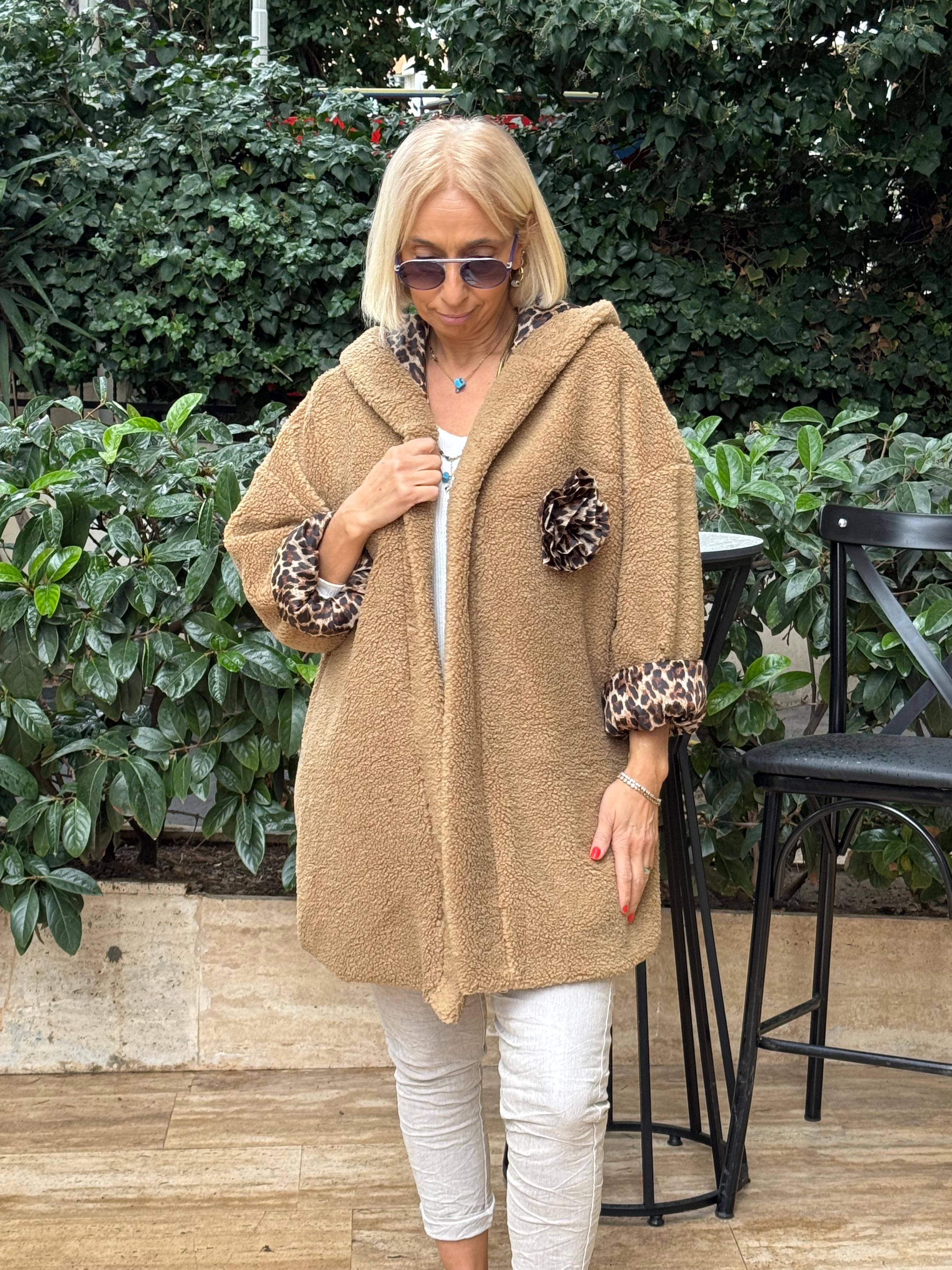 Leopar Astarlı Peluş Kaban