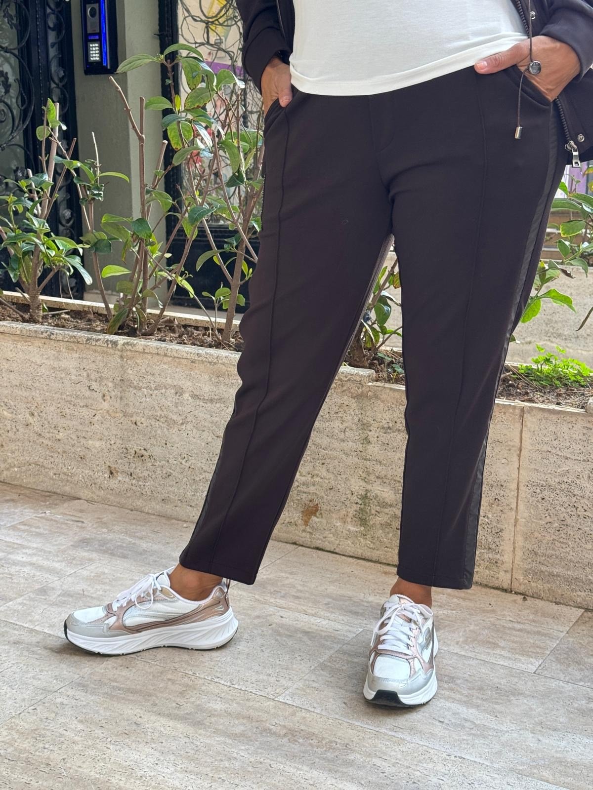 Nervur Detaylı Paraşüt Şeritli Pantolon 