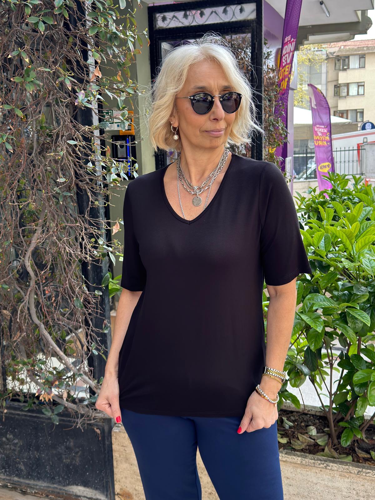 O Yaka Basic Tshırt