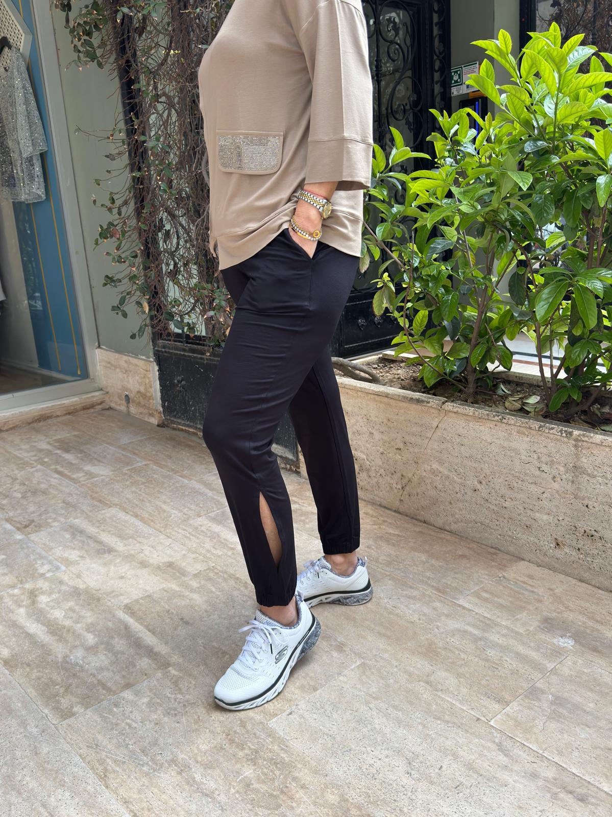 Parçası Yırtmaçlı Basic Pantolon