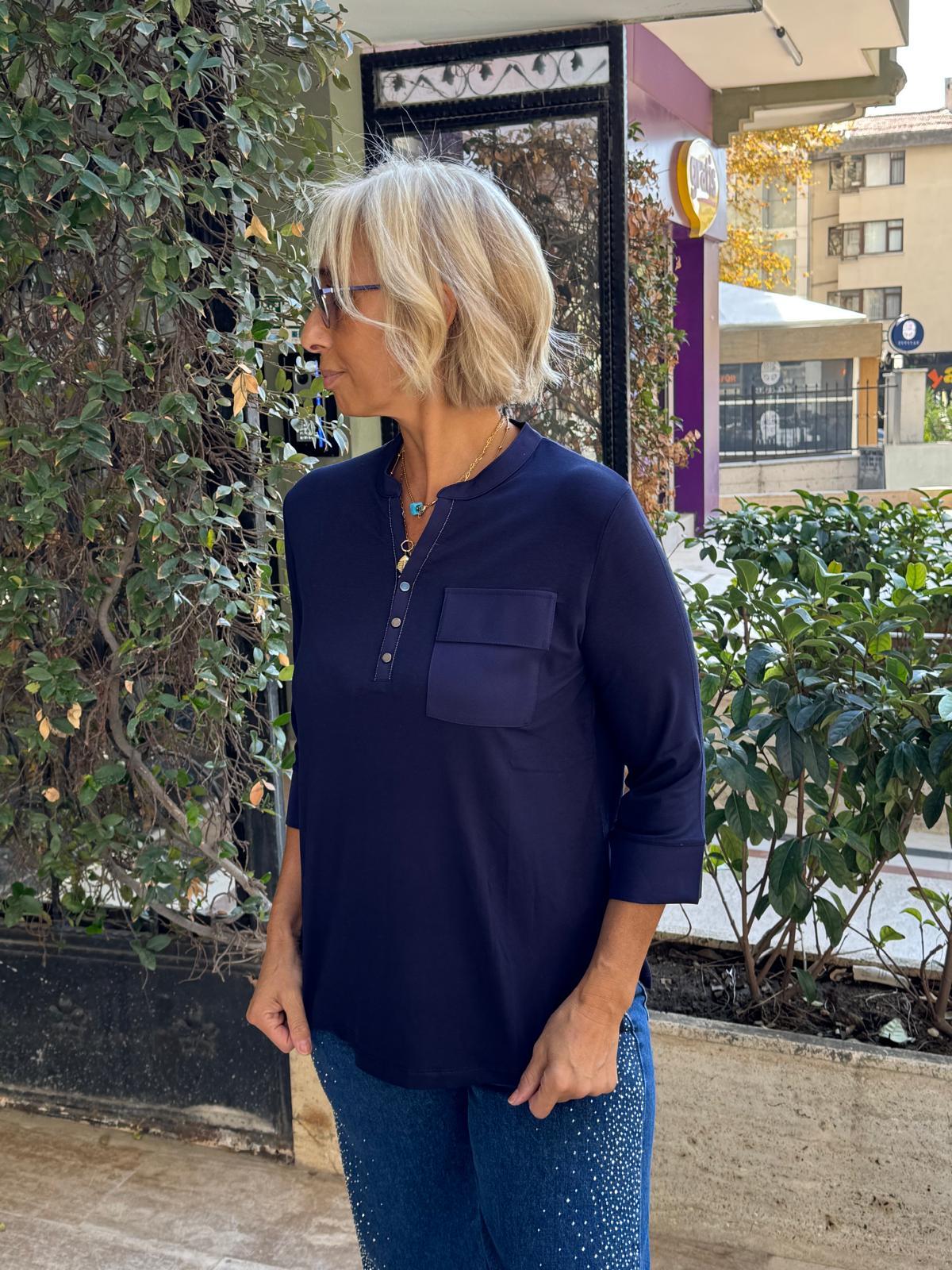 Patı Zincirli Çıtçıtlı Basic Bluz