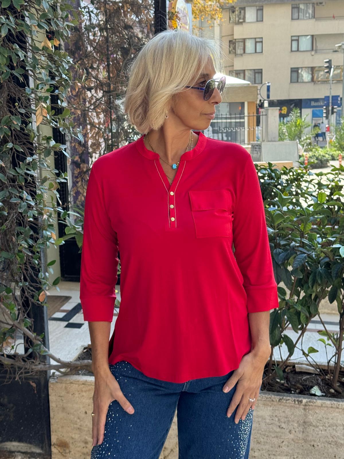 Patı Zincirli Çıtçıtlı Basic Bluz