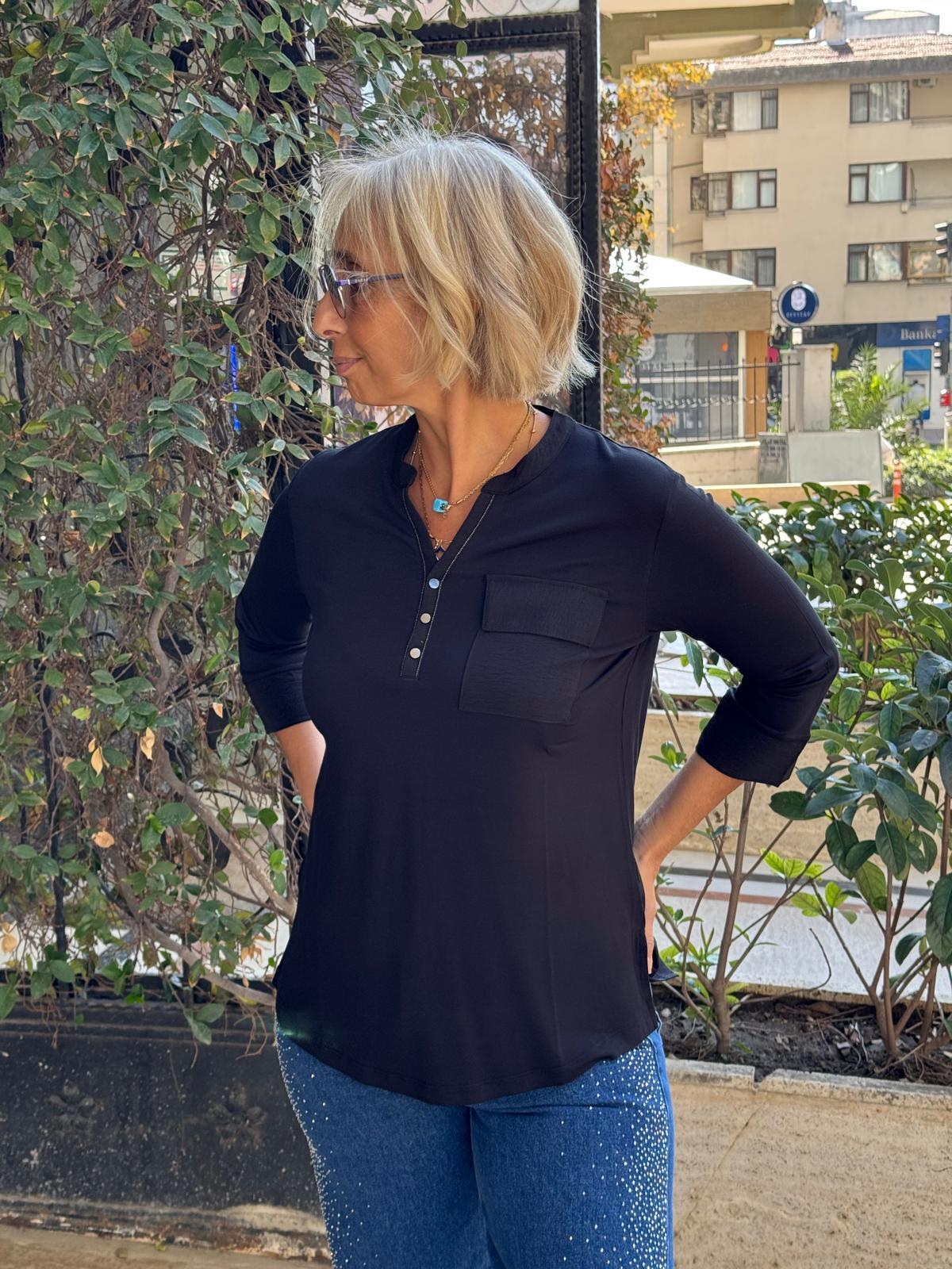 Patı Zincirli Çıtçıtlı Basic Bluz