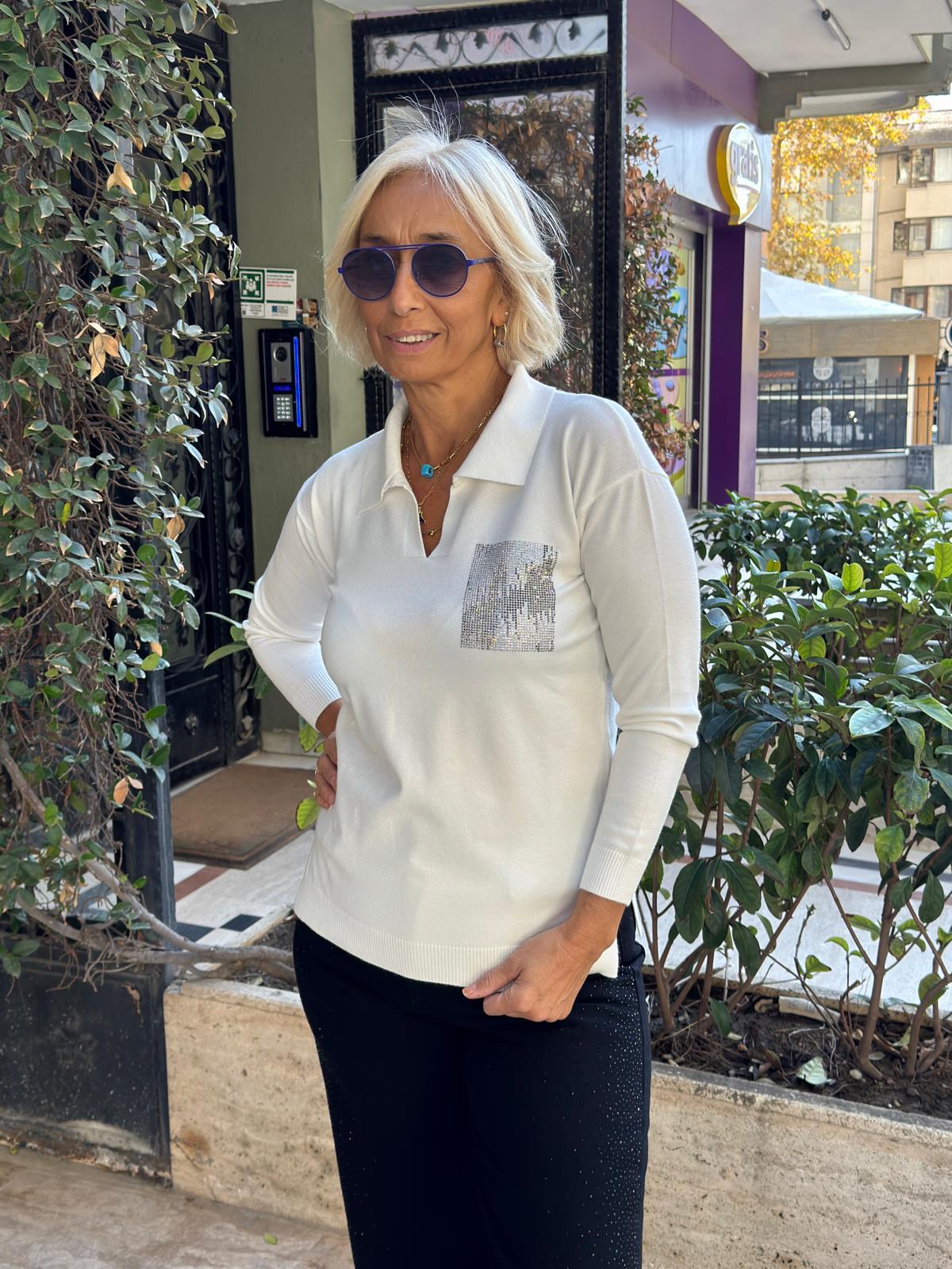 Polo Yaka Taş Cepli Triko Bluz