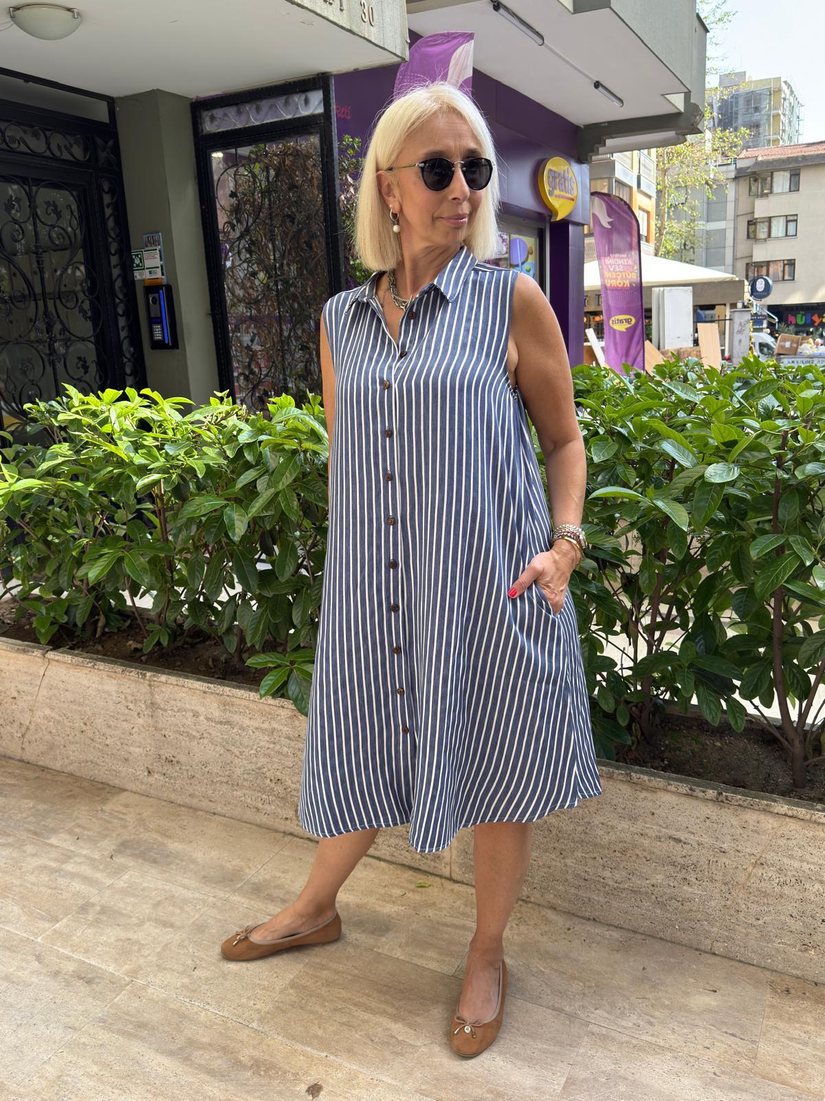 Polo Yaka Tensel Kumaş Kolsuz Elbise
