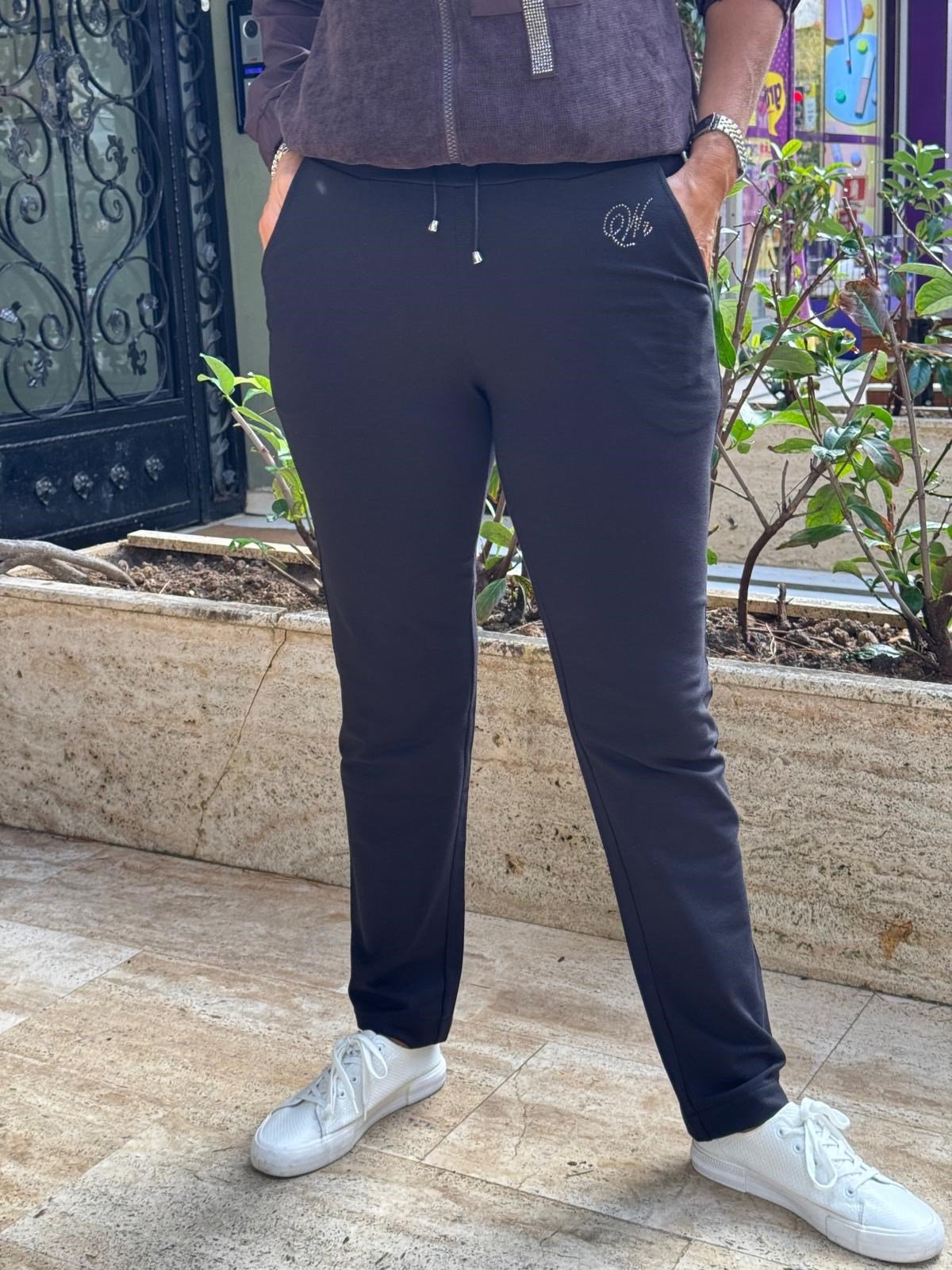 Taş Detaylı Basic Pantolon 