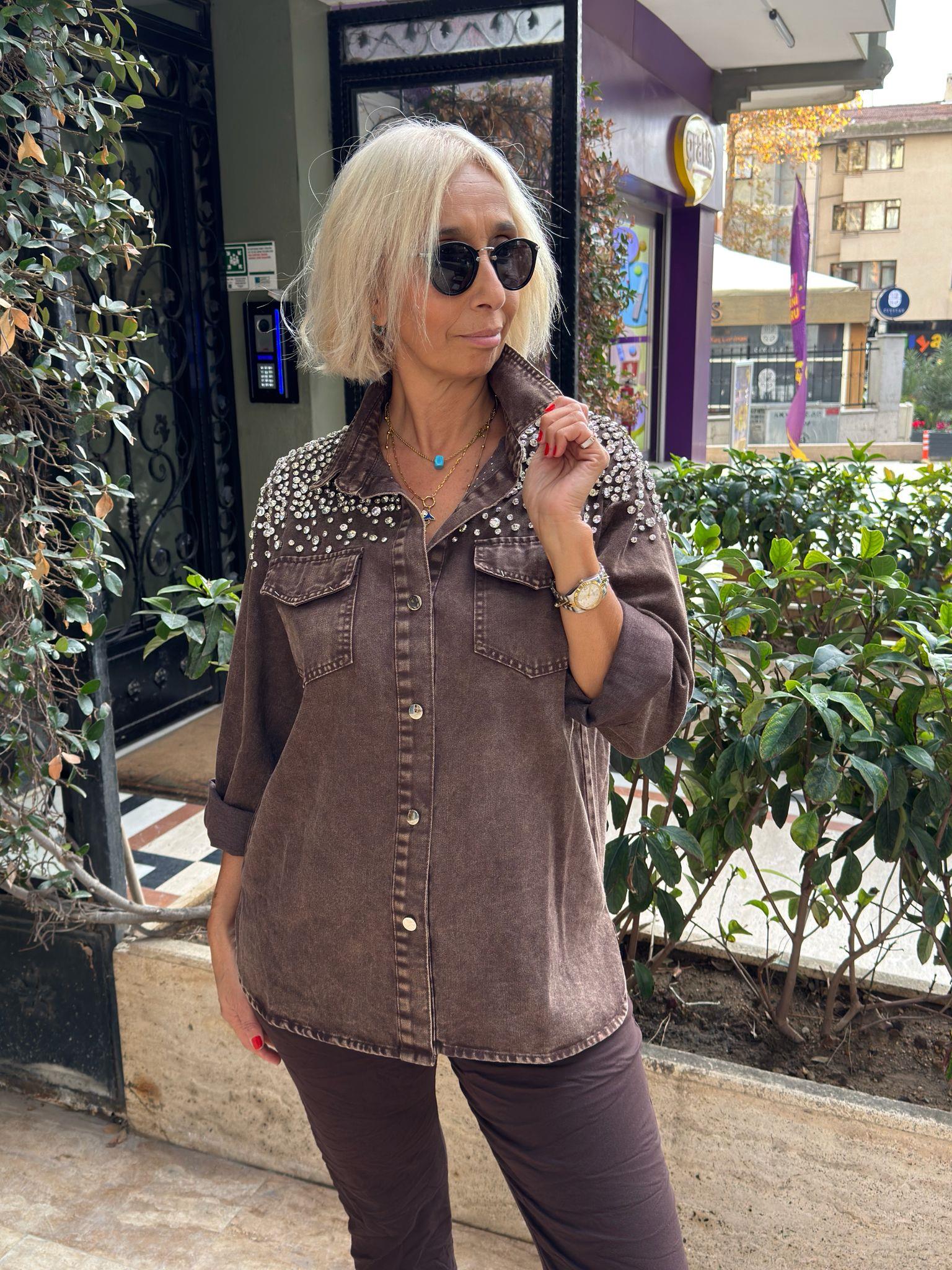Taş İşlemeli Kot Jeans Gömlek