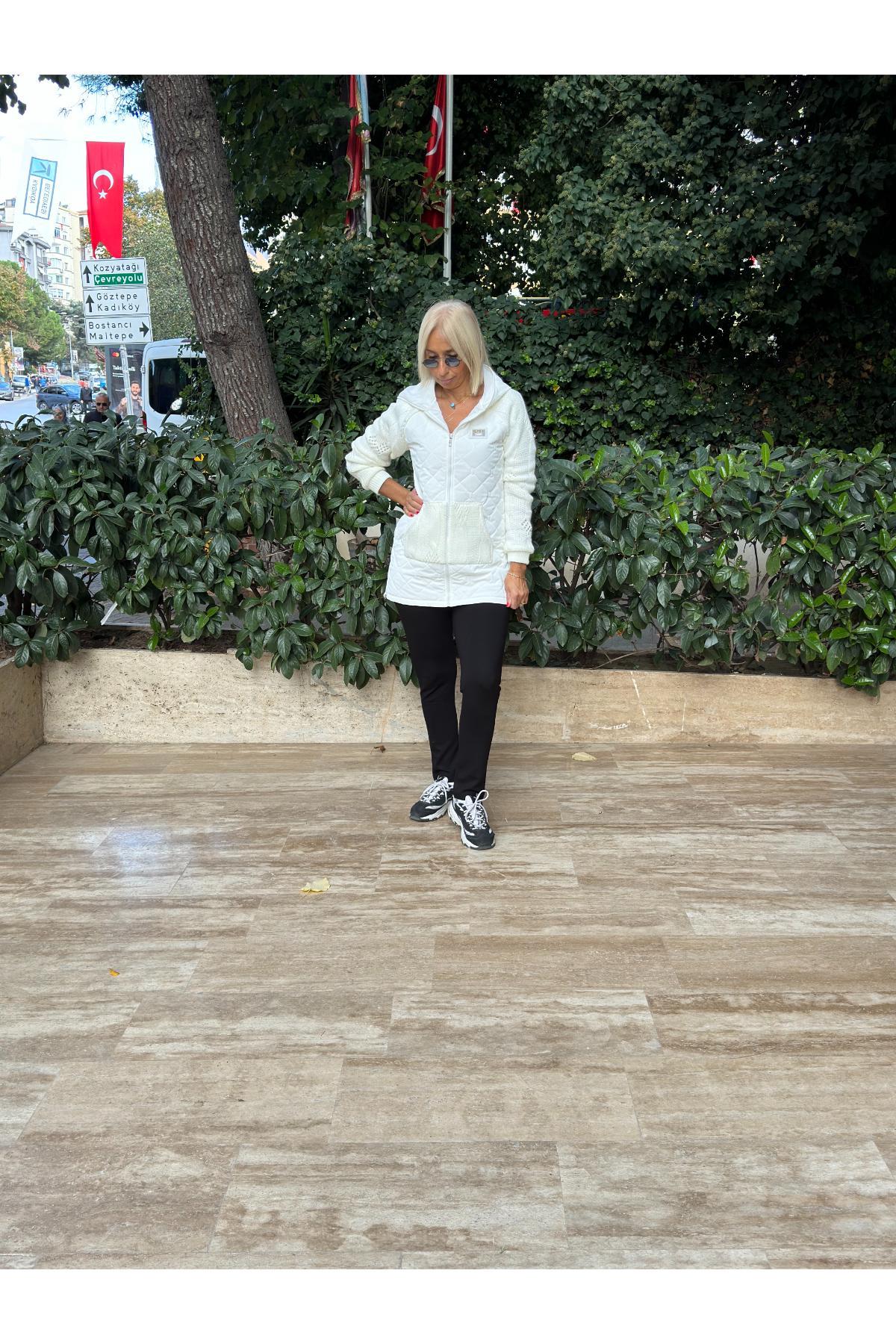 Triko Garnili Kapşonlu Kaban