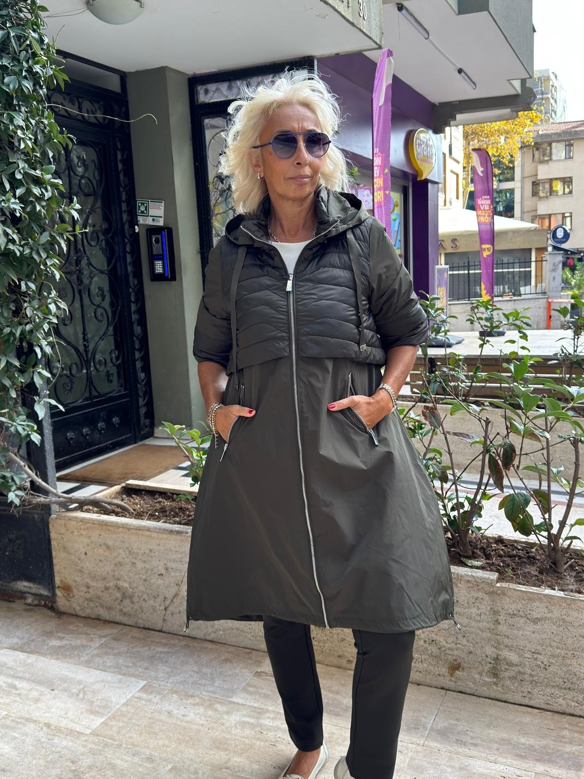 Truvakar Kol Şişme Cepli Yağmurluk 