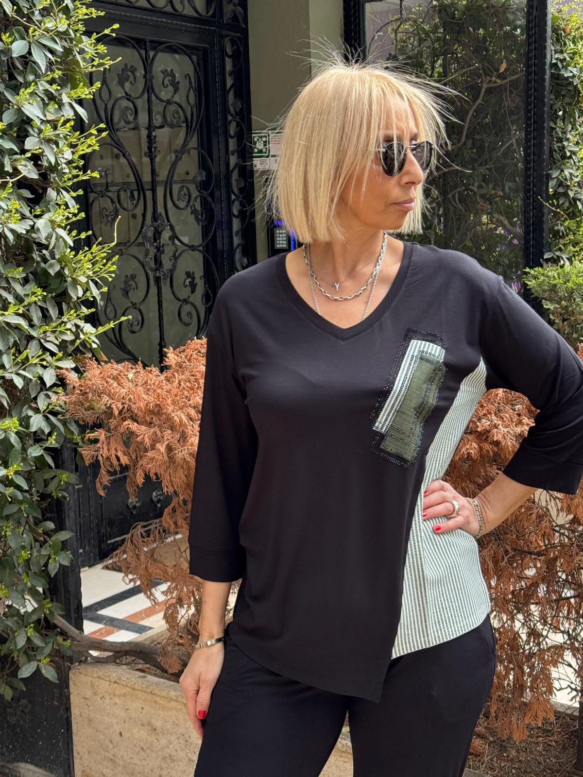 Truvakar Kol Taşlı Tshirt