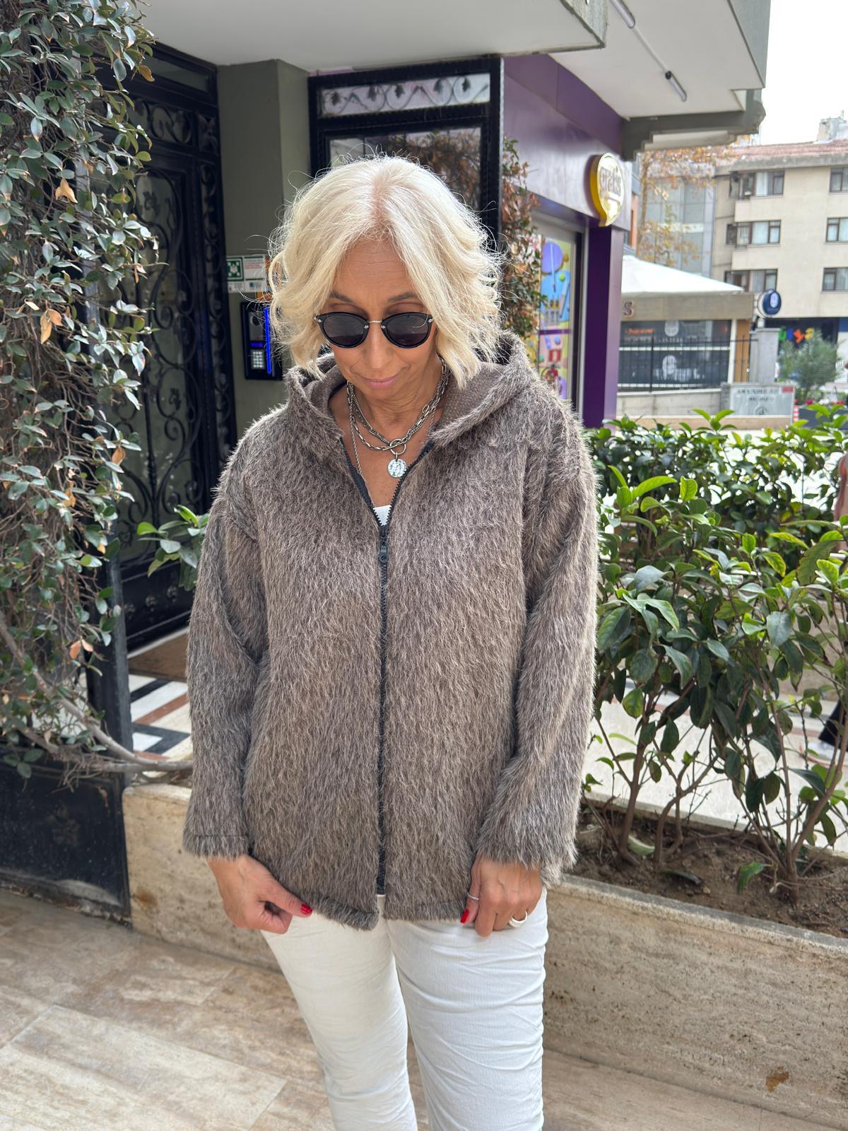 Zara Kaşmir Kapşonlu Ceket