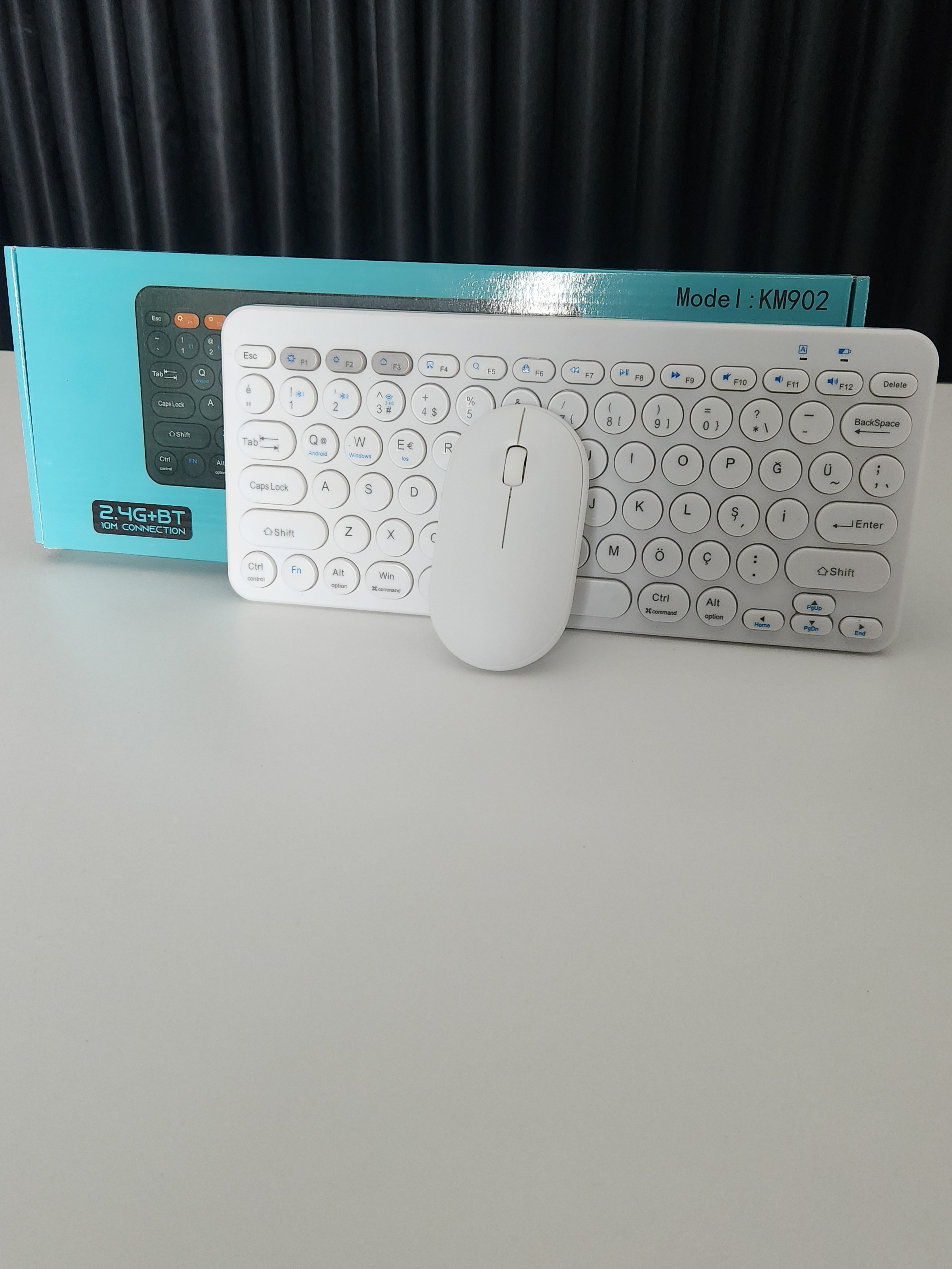 Çift Cihaz Bağlantılı (2.4G + Bluetooth) Kablosuz Klavye Mouse Set – Ultra Hızlı Geçiş, Siyah (KM902)