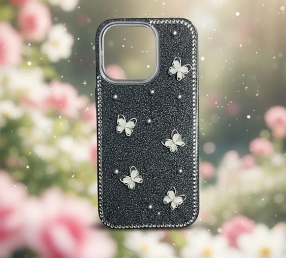 İPhone 14 Pro Max Uyumlu Kelebek Figürlü Simli İnci Taşlı Lüx Silikon Kılıf Siyah