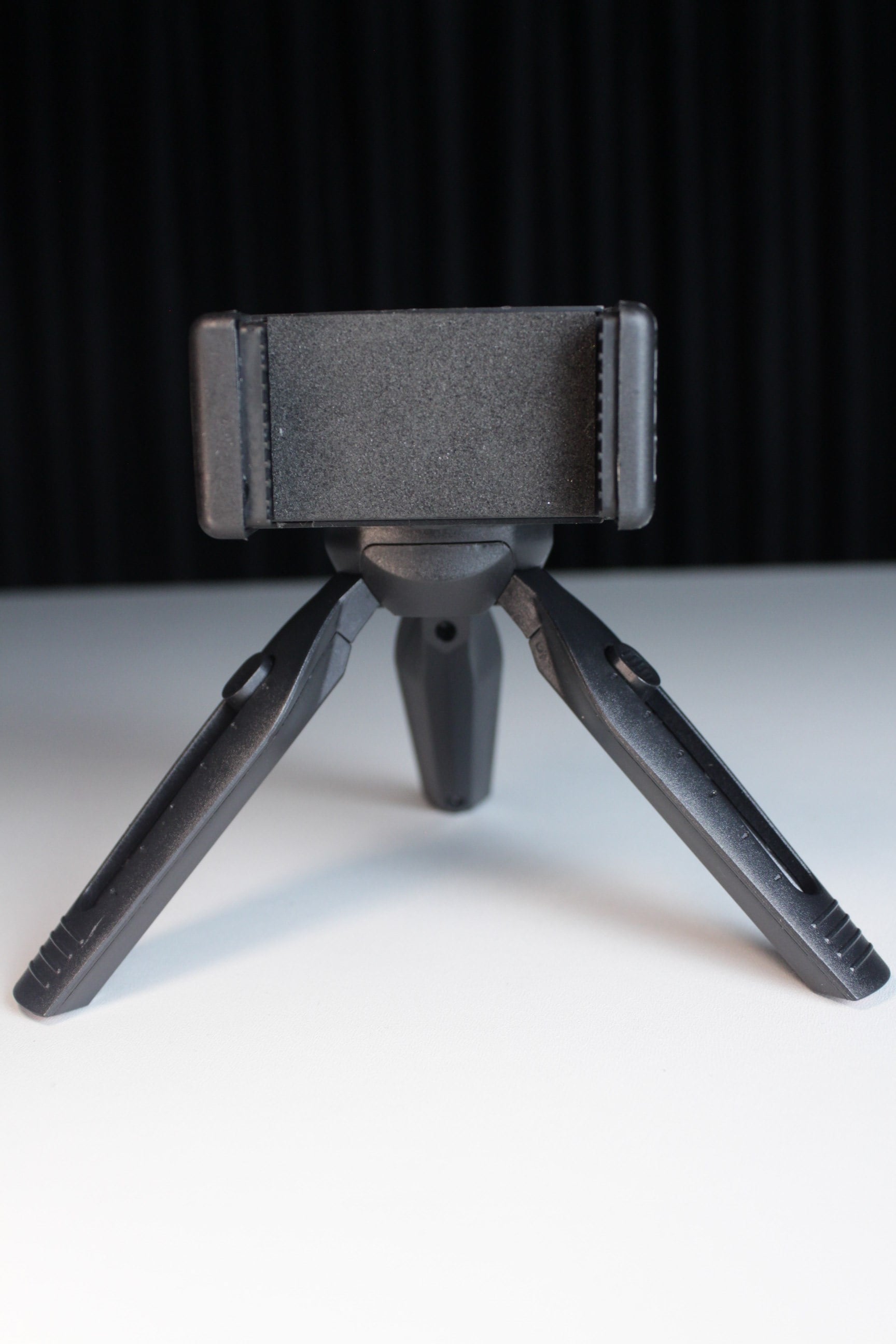 Mini Multi Fonksiyon Tripod – 1/4 Universal Bağlantı, Telefon & Kamera Uyumlu Taşınabilir Stand