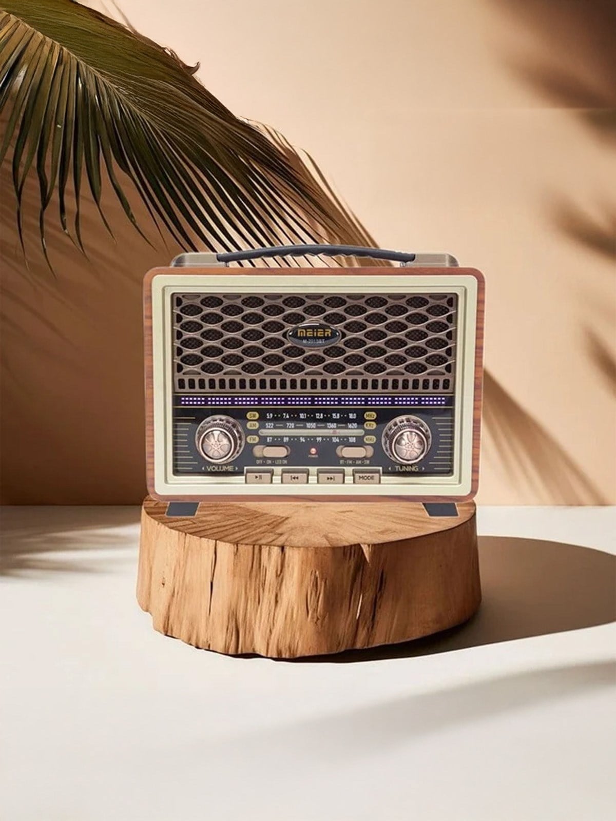 Nostaljik Radyo Görünümlü LED Işıklı Bluetooth,Hafıza Kartı,Usb Bellek,Aux Ve Radyo Destekli Hoparlör